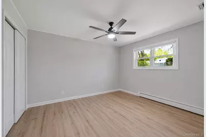 5 Oakwood Avenue, Port Jefferson Station, NY 11776 - Photo 12