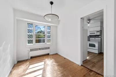 150 Burr Avenue, Northport, NY 11768 - Photo 10