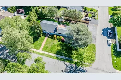 150 Burr Avenue, Northport, NY 11768 - Photo 34