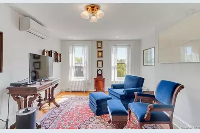 662 10th Street, Brooklyn, NY 11215 - Photo 16