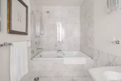 662 10th Street, Brooklyn, NY 11215 - Photo 26