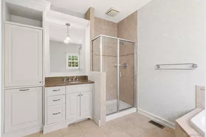 1 Daniels Way, Bay Shore, NY 11706 - Photo 14