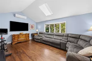 140 Tremper St, Holbrook, NY 11741 - Photo 10
