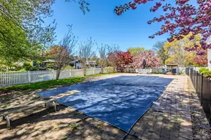 140 Tremper St, Holbrook, NY 11741 - Photo 18
