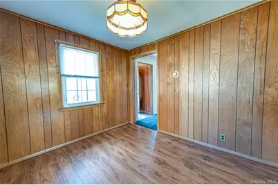 375 Latham Road, Mineola, NY 11501 - Photo 10