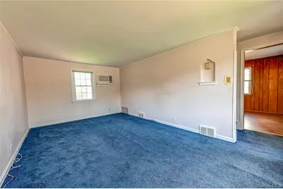 375 Latham Road, Mineola, NY 11501 - Photo 8