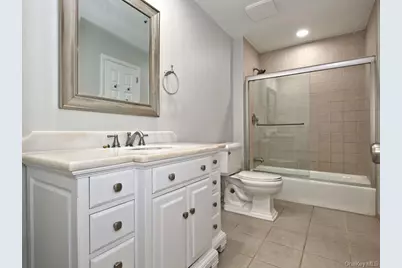 300 Livingston Avenue #3E, Mamaroneck, NY 10543 - Photo 8