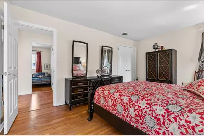 1 Sandra Court, Glen Cove, NY 11542 - Photo 18