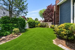 1 Sandra Ct, Glen Cove, NY 11542 - Photo 34
