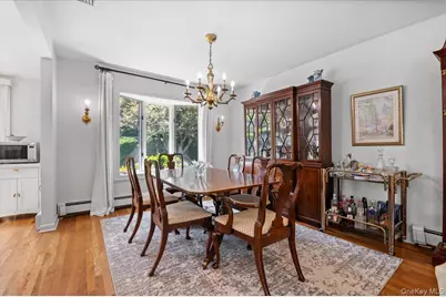1 Sandra Court, Glen Cove, NY 11542 - Photo 8