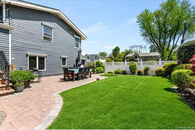 1 Sandra Court, Glen Cove, NY 11542 - Photo 30