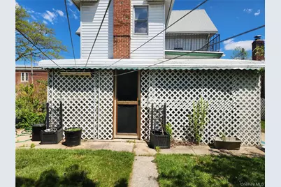 34 Oakland Street, Hempstead, NY 11550 - Photo 6