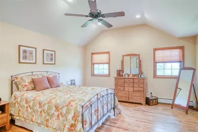 8 Roberts Drive, Monroe, NY 10950 - Photo 18