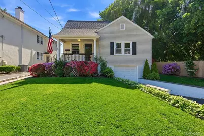 526 Carroll Avenue, Mamaroneck, NY 10543 - Photo 1