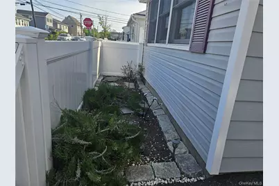 147 Lawson Avenue, East Rockaway, NY 11518 - Photo 10