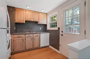 4 Ronny Cir, Hastings on Hudson, NY 10706 - Photo 4
