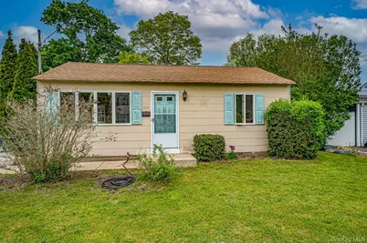 410 3rd Avenue, East Northport, NY 11731 - Photo 2