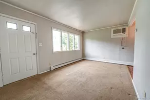 410 3rd Ave, East Northport, NY 11731 - Photo 4