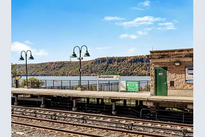 1155 Warburton Avenue #1D, Yonkers, NY 10701 - Photo 32