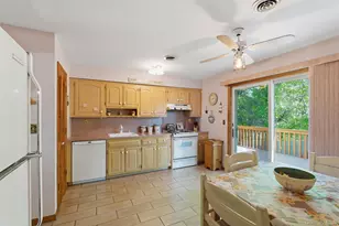 10 Sabin Dr, Airmont, NY 10901 - Photo 14
