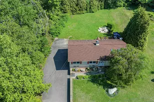 340 Osceola Rd, Jefferson Valley, NY 10535 - Photo 44