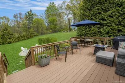 340 Osceola Road, Jefferson Valley, NY 10535 - Photo 32