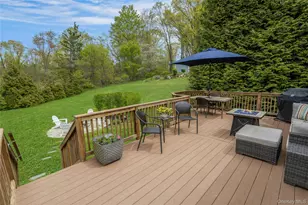 340 Osceola Rd, Jefferson Valley, NY 10535 - Photo 32