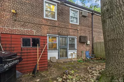 80-14 150 Street #25B, Briarwood, NY 11435 - Photo 16