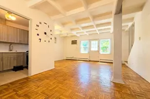 80-14 150th St, Briarwood, NY 11435 - Photo 6