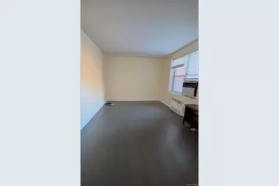 2710 Parsons Boulevard #2F, Flushing, NY 11354 - Photo 2