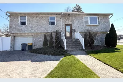 1004 N Broadway, Massapequa, NY 11758 - Photo 1