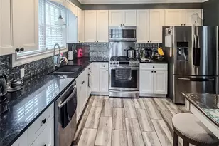 163 N Hamilton St, Poughkeepsie, NY 12601 - Photo 8