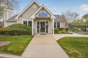 113 Leeward Ln, Port Jefferson, NY 11777 - Photo 26