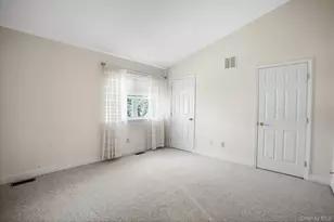 113 Leeward Ln, Port Jefferson, NY 11777 - Photo 16