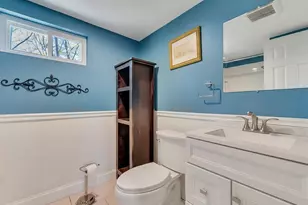 32 Lodge Ln, East Setauket, NY 11733 - Photo 10