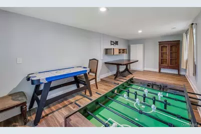 32 Lodge Lane, East Setauket, NY 11733 - Photo 22