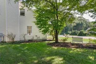 3 Mirabelle Ct, Mount Sinai, NY 11766 - Photo 40