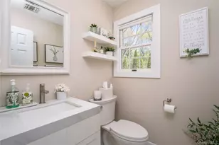 3 Mirabelle Ct, Mount Sinai, NY 11766 - Photo 14