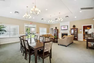 39 Southampton Dr, Massapequa, NY 11758 - Photo 26
