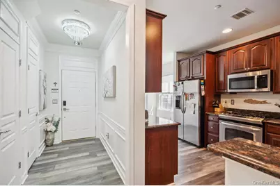 39 Southampton Drive, Massapequa, NY 11758 - Photo 6