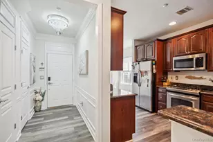 39 Southampton Dr, Massapequa, NY 11758 - Photo 6