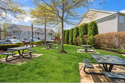 39 Southampton Drive, Massapequa, NY 11758 - Photo 22