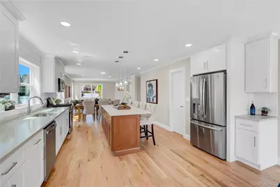 710 Franklin Avenue, Massapequa, NY 11758 - Photo 10