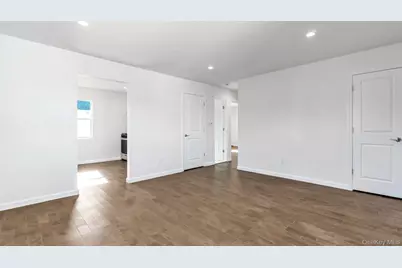 34 N Maryland Avenue #36, Port Washington, NY 11050 - Photo 18