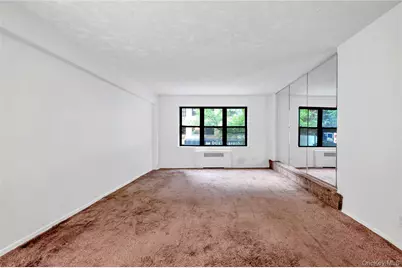 301 E 48th Street #2C, New York, NY 10017 - Photo 2