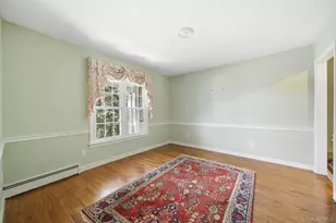 7 Great Neck Ct, Huntington, NY 11743 - Photo 14