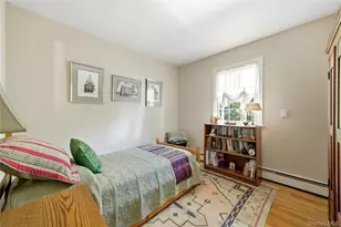 7 Great Neck Ct, Huntington, NY 11743 - Photo 28