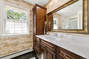 7 Great Neck Ct, Huntington, NY 11743 - Photo 30