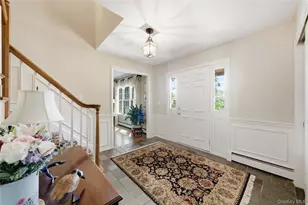 7 Great Neck Ct, Huntington, NY 11743 - Photo 6