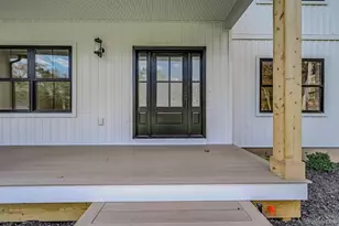 20 Bunker Ln, Middle Island, NY 11953 - Photo 6